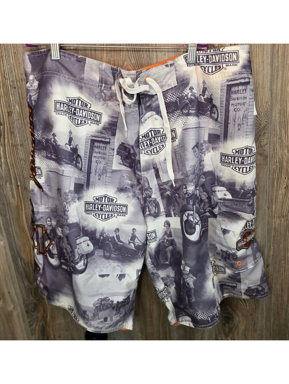 Harley-Davidson Jamaica Board Shorts Size 38 Vintage Collage Print Swim Trunks